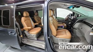 Hyundai Staria HEV 1.6 Lounge 9-Seater 2025 года из Южной Кореи