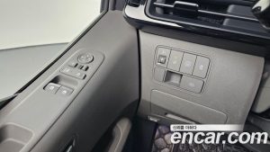 Hyundai Staria HEV 1.6 Lounge 9-Seater 2025 года из Южной Кореи