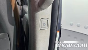 Hyundai Staria HEV 1.6 Lounge 9-Seater 2025 года из Южной Кореи