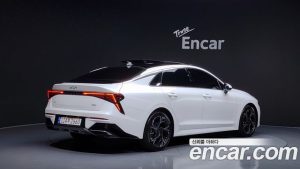 Kia K5 Signature 2024 года из Южной Кореи