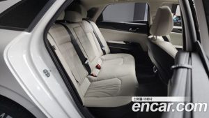 Kia K5 Signature 2024 года из Южной Кореи