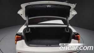 Kia K5 Signature 2024 года из Южной Кореи