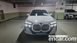 BMW i7 eDrive 50 M Sport 2024 года из Южной Кореи