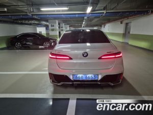 BMW i7 eDrive 50 M Sport 2024 года из Южной Кореи