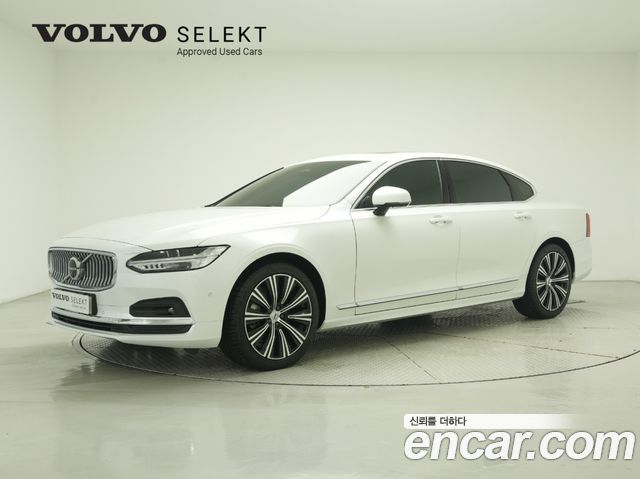Volvo S90 B5 Ultra Bright 2025 года из Кореи