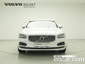 Volvo S90 B5 Ultra Bright 2025 года из Южной Кореи
