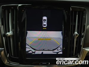 Volvo S90 B5 Ultra Bright 2025 года из Южной Кореи