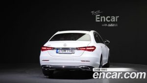 Mercedes-Benz C-Class C200 Avantgarde 2024 года из Южной Кореи