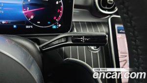 Mercedes-Benz C-Class C200 Avantgarde 2024 года из Южной Кореи