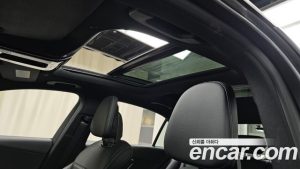 Mercedes-Benz C-Class C200 Avantgarde 2024 года из Южной Кореи