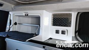 Hyundai Staria 2WD Camper 2024 года из Южной Кореи