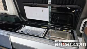Hyundai Staria 2WD Camper 2024 года из Южной Кореи