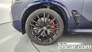 BMW X5 M60i First Edition 2024 года из Южной Кореи