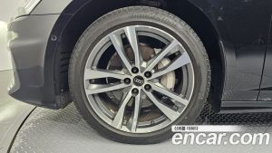 Audi A6 45 TFSI 4WD Premium 2023 года из Южной Кореи