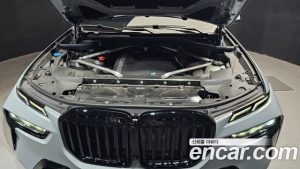 BMW X7 xDrive 40i M Sport 6 2023 года из Южной Кореи