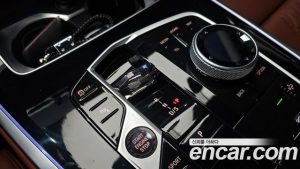 BMW X7 xDrive 40i M Sport 6 2023 года из Южной Кореи