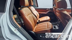 BMW X7 xDrive 40i M Sport 6 2023 года из Южной Кореи