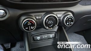 Hyundai Venue 1.6 Premium 2026 года из Южной Кореи