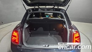 Mini Cooper 5Door RESOLUTE Edition 2023 года из Южной Кореи