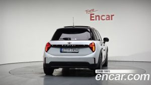 Mini Cooper 5Door Favoured 2025 года из Южной Кореи