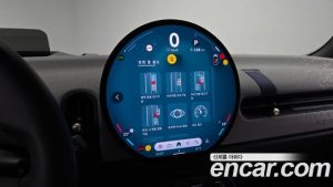 Mini Cooper 5Door Favoured 2025 года из Южной Кореи