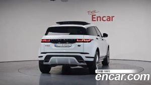 Land Rover Range Rover Evoque P250 R-Dynamic SE 2022 года из Южной Кореи