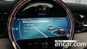 Mini Cooper CLASSIC 2024 года из Южной Кореи