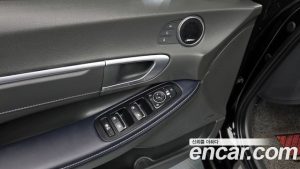 Hyundai Sonata 2.0 LPG 2024 года из Южной Кореи