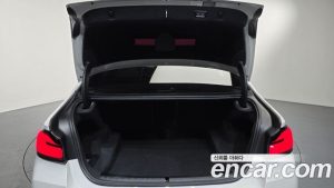 BMW 5-Series 520i M Sport 2023 года из Южной Кореи