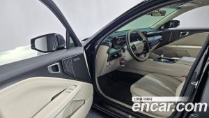 Kia K8 Noblesse 2025 года из Южной Кореи