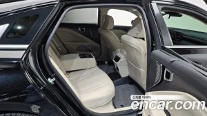 Kia K8 Noblesse 2025 года из Южной Кореи