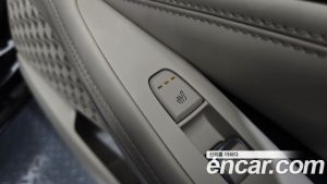 Kia K8 Noblesse 2025 года из Южной Кореи