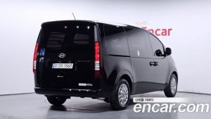 Hyundai Staria HEV 1.6 Wagon 5 2025 года из Южной Кореи