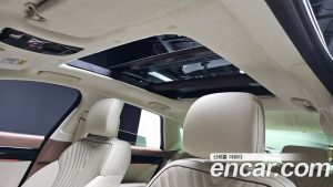 Hyundai Grandeur Calligraphy 2025 года из Южной Кореи