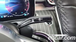 Mercedes-Benz C-Class C300 4MATIC Avantgarde 2023 года из Южной Кореи