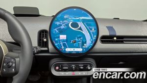 Mini Cooper 5Door Favoured 2025 года из Южной Кореи