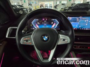 BMW X7 xDrive 40i Design Pure Excellence 7-Seater 2024 года из Южной Кореи