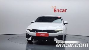 Kia K5 Prestige 2025 года из Южной Кореи