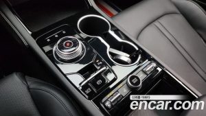 Kia K5 Prestige 2025 года из Южной Кореи