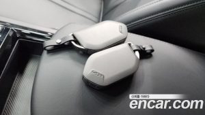Kia K5 Prestige 2025 года из Южной Кореи