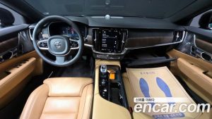 Volvo S90 B6 AWD ULTIMATE Bright 2023 года из Южной Кореи