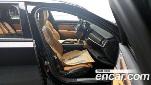 Volvo S90 B6 AWD ULTIMATE Bright 2023 года из Южной Кореи