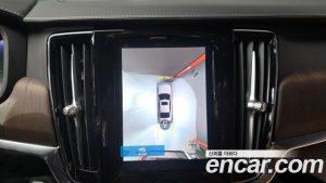 Volvo S90 B6 AWD ULTIMATE Bright 2023 года из Южной Кореи