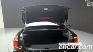 Volvo S90 B6 AWD ULTIMATE Bright 2023 года из Южной Кореи