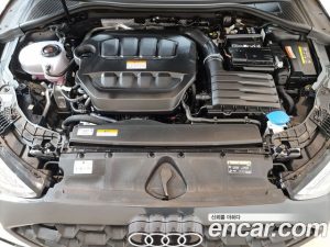 Audi A3 40 TFSI 2025 года из Южной Кореи