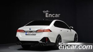BMW 5-Series 520i Special Edition 2024 года из Южной Кореи