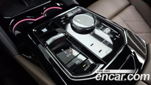 BMW 5-Series 520i Special Edition 2024 года из Южной Кореи