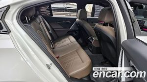 BMW 5-Series 520i Special Edition 2024 года из Южной Кореи