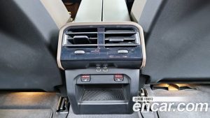 BMW 5-Series 520i Special Edition 2024 года из Южной Кореи