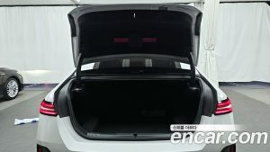 BMW 5-Series 520i Special Edition 2024 года из Южной Кореи